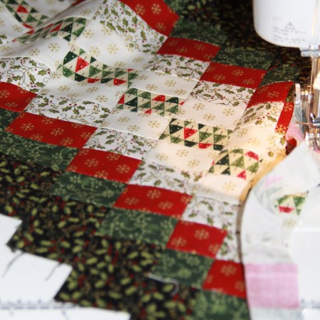 Waving table runner